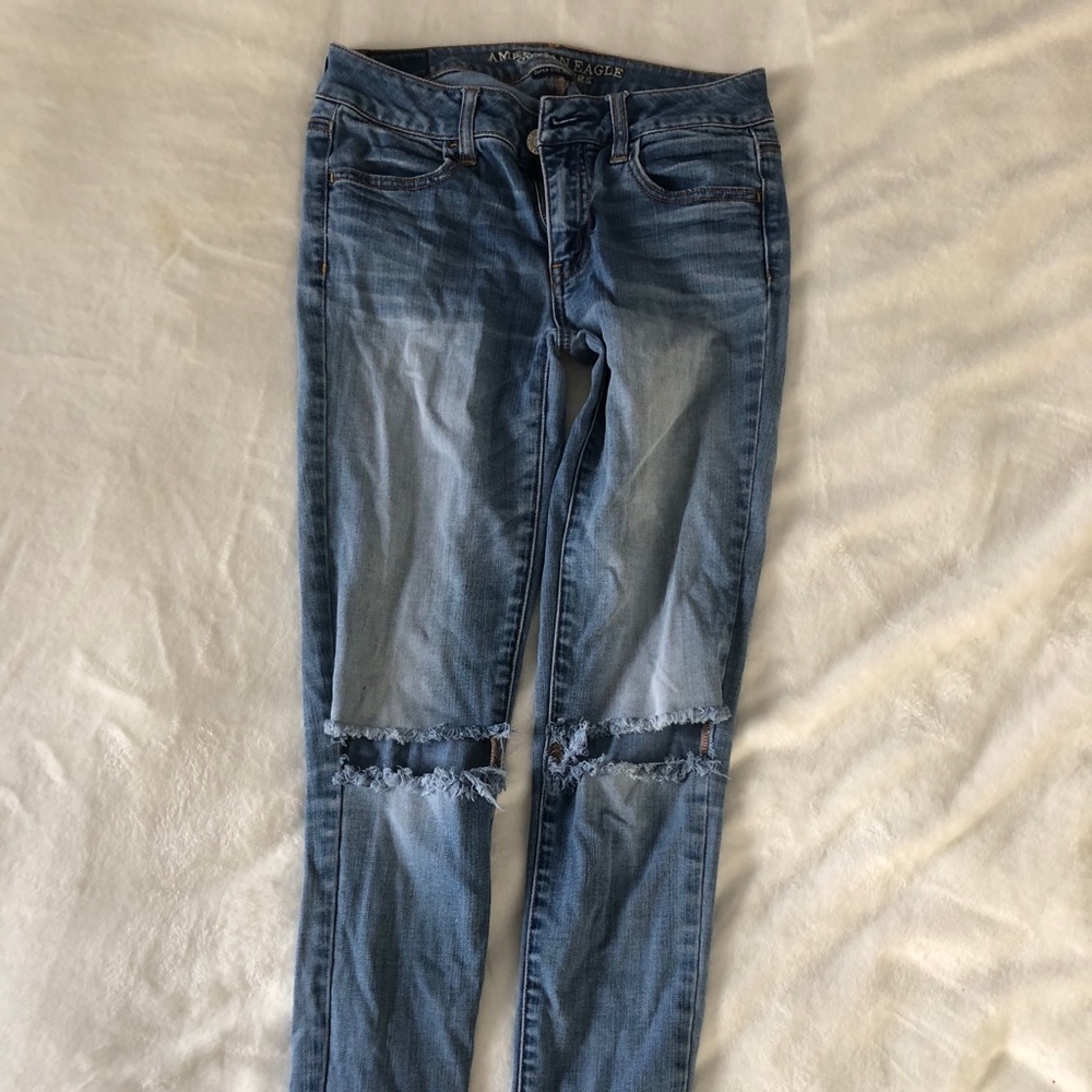 AEO faded jeans size 4L